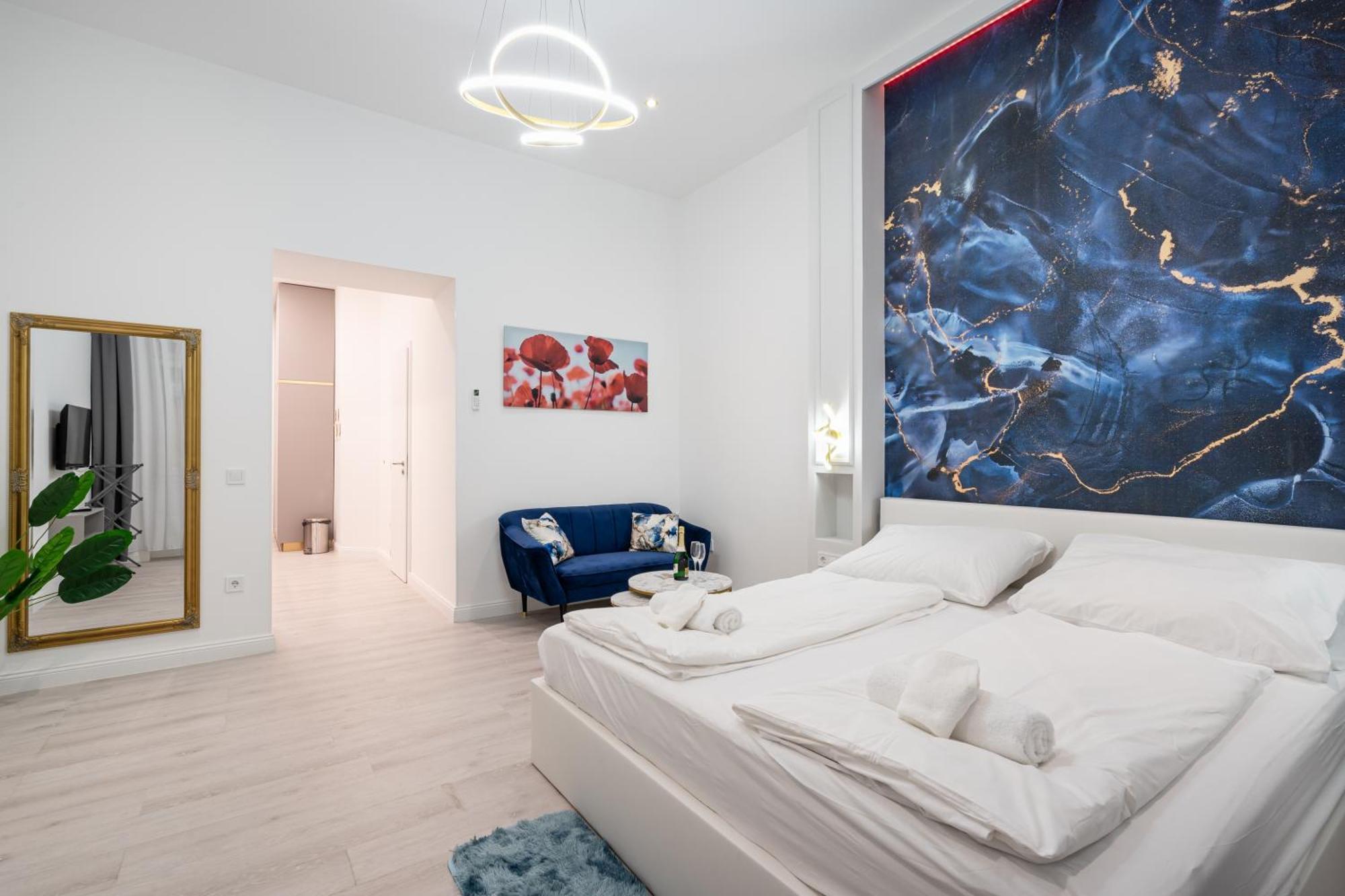 D26 - Opera Retreat - Location By Bqa Apartman *